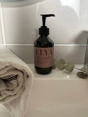 crème corps réparatrice à l'urée et panthénol hydratation intense