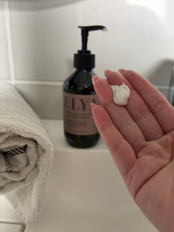 crème corps réparatrice à l'urée et panthénol hydratation intense crème corps réparatrice à l'urée et panthénol hydratation intense