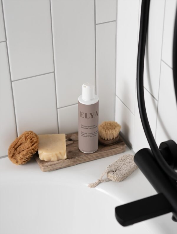 tonique à l'acide salicylique